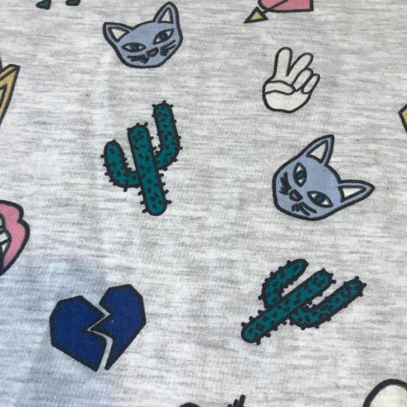 H&M Kitten and Cactus Printed Top Size Small - Picture 3 of 4